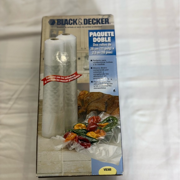 Black & Decker Other - Black & Decker VB300 Vacuum Sealer Bags Twin Pack 11” x 18ft Rolls